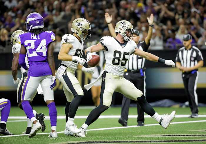 Dan Arnold-Derick E. HIngle